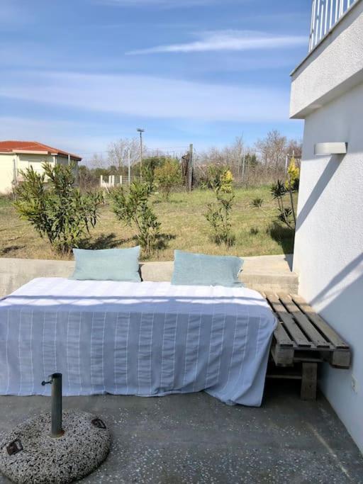 Summer House Spiti Pirgos Епаноми Екстериор снимка
